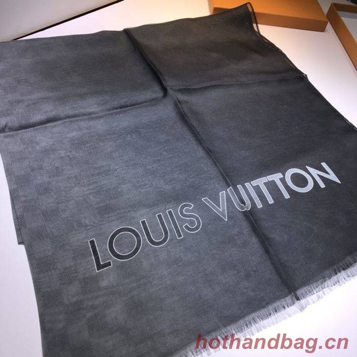 Louis Vuitton Scarf LVS00161